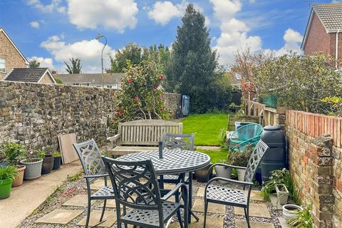 39 Downs Road, Walmer, Deal, CT14 7SY