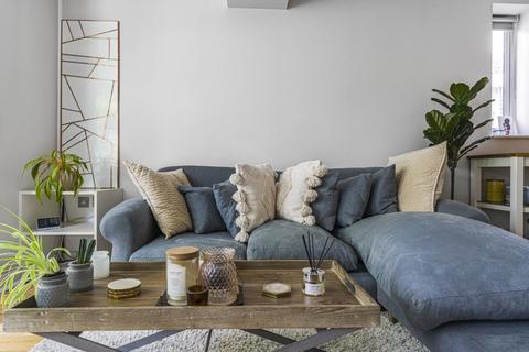 Flat 3, 14 Waldram Park Road, London, SE23 2PN
