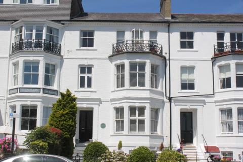 2 bedroom flat for sale, Clifftown Parade, Southend On Sea