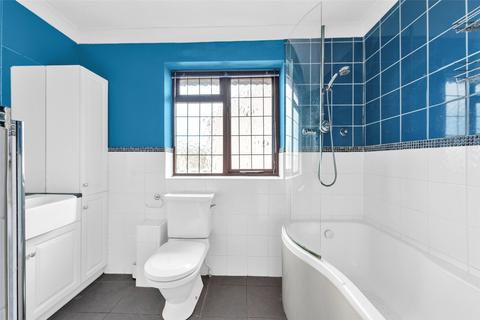 5 Dowlerville Road, Orpington, BR6 6DY