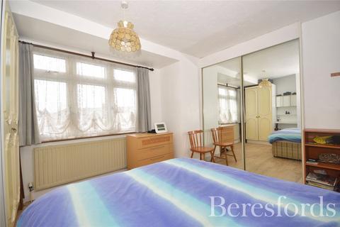 19 Linley Crescent, Romford, RM7 8RB