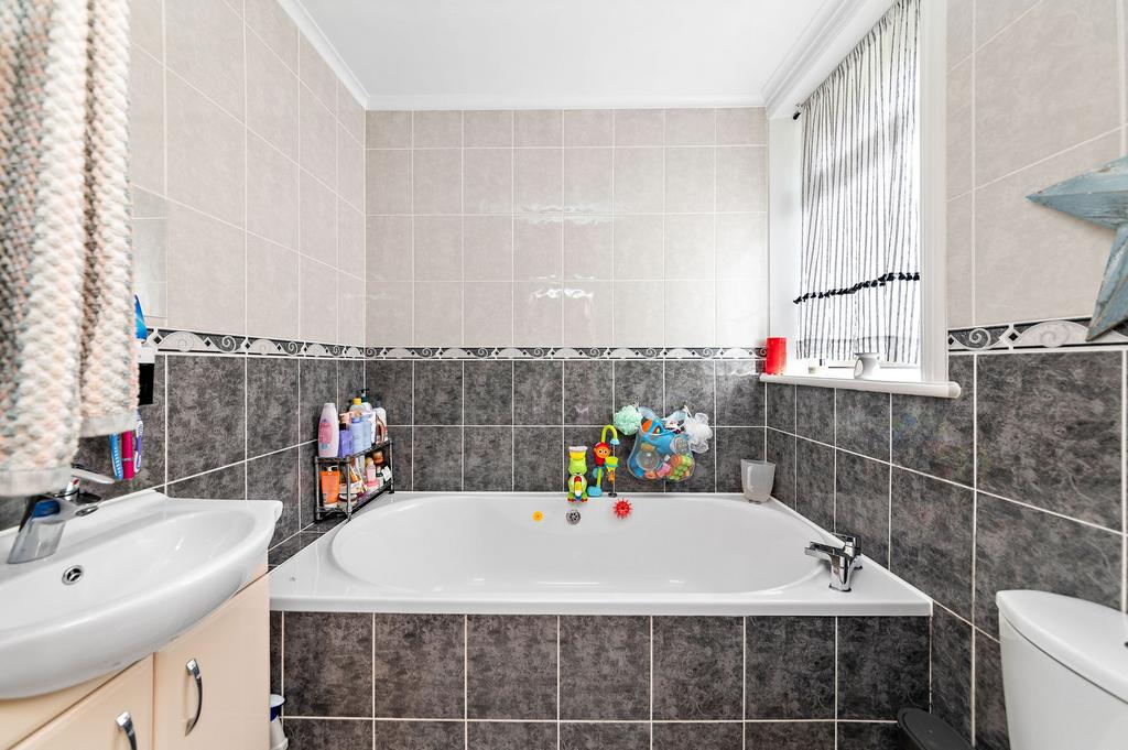 En suite bathroom