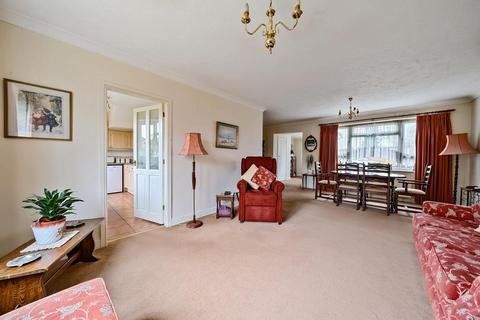 3 bedroom detached house for sale, Lower Sunbury,  Surrey,  TW16