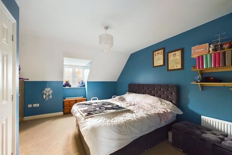 8 Broadpark, Okehampton, EX20 1BR