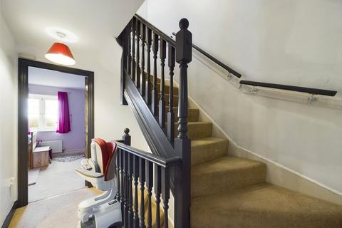 8 Broadpark, Okehampton, EX20 1BR