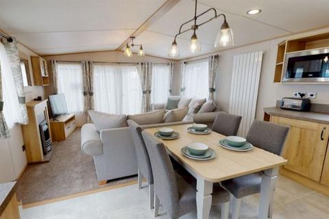 2 bedroom lodge for sale, Castle Howard Lakeside Holiday Park, , Coneysthorpe YO60