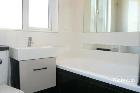 Flat 1, 20b High Street, Barnet, EN5 5RU