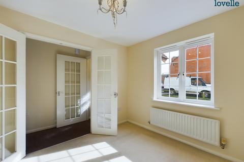 3 bedroom semi-detached house for sale, Ross Close, Lincoln, LN2