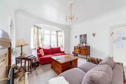 2 bedroom flat for sale, Denmark Hill, SE5