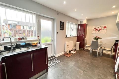 23 Highcroft Avenue, Bispham, Blackpool, FY2 0BT