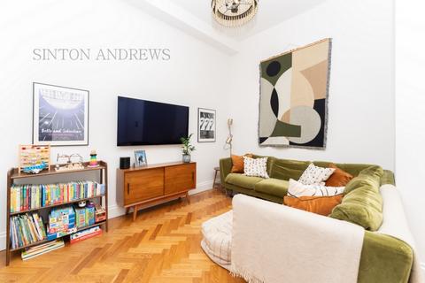 23 Drayton Grove, London, W13 0LA