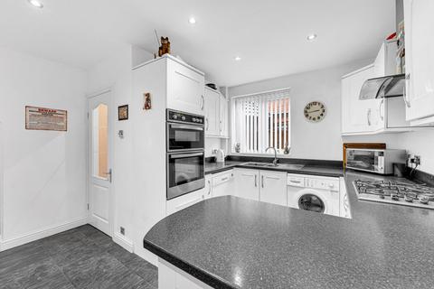 4 Dellside Close, Ashton In Makerfield, Wigan, WN4 0ND