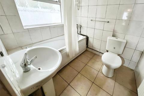 104 Bruford Road, Wolverhampton, WV3 0BA