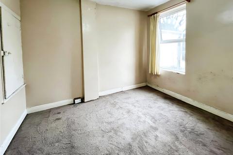 104 Bruford Road, Wolverhampton, WV3 0BA