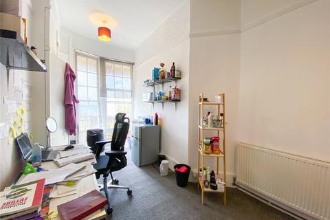 1 bedroom in a house share to rent, Bedford Square, East Sussex BN1