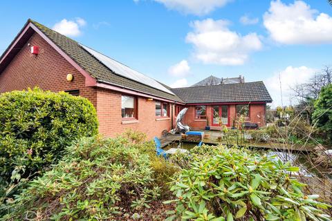 3 bedroom detached bungalow for sale, Queen Street, Helensburgh, Argyll & Bute, G84 9PU