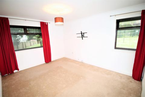 2 bedroom flat to rent - Thurso Gardens, Dundee, DD2