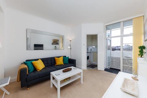 1 bedroom apartment to rent, Sloane Avenue, London, SW3