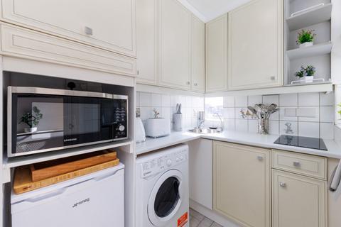 1 bedroom apartment to rent, Sloane Avenue, London, SW3