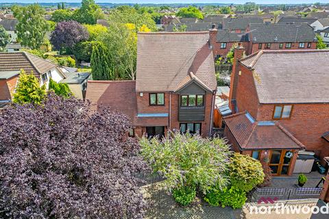 3 bedroom detached house for sale, Albert Road, South Woodham Ferrers, CM3