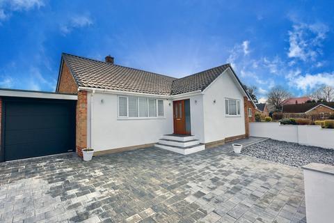 8 Downs Crescent, Gawber, Barnsley, S75 2JF