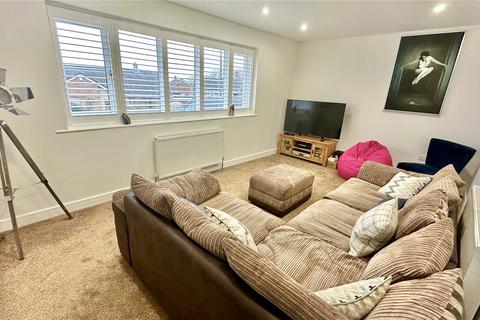 8 Downs Crescent, Gawber, Barnsley, S75 2JF
