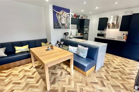 8 Downs Crescent, Gawber, Barnsley, S75 2JF