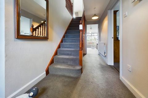 5 bedroom detached house for sale, Troed Y Garth, Pentyrch, Cardiff. CF15