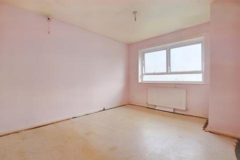 2 bedroom flat for sale - Corfe Mullen