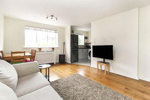 2 bedroom flat for sale, Varsity Drive, Twickenham, London, ., TW1 1AL