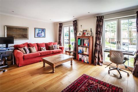 27 Newstead Way, London, SW19 5HR