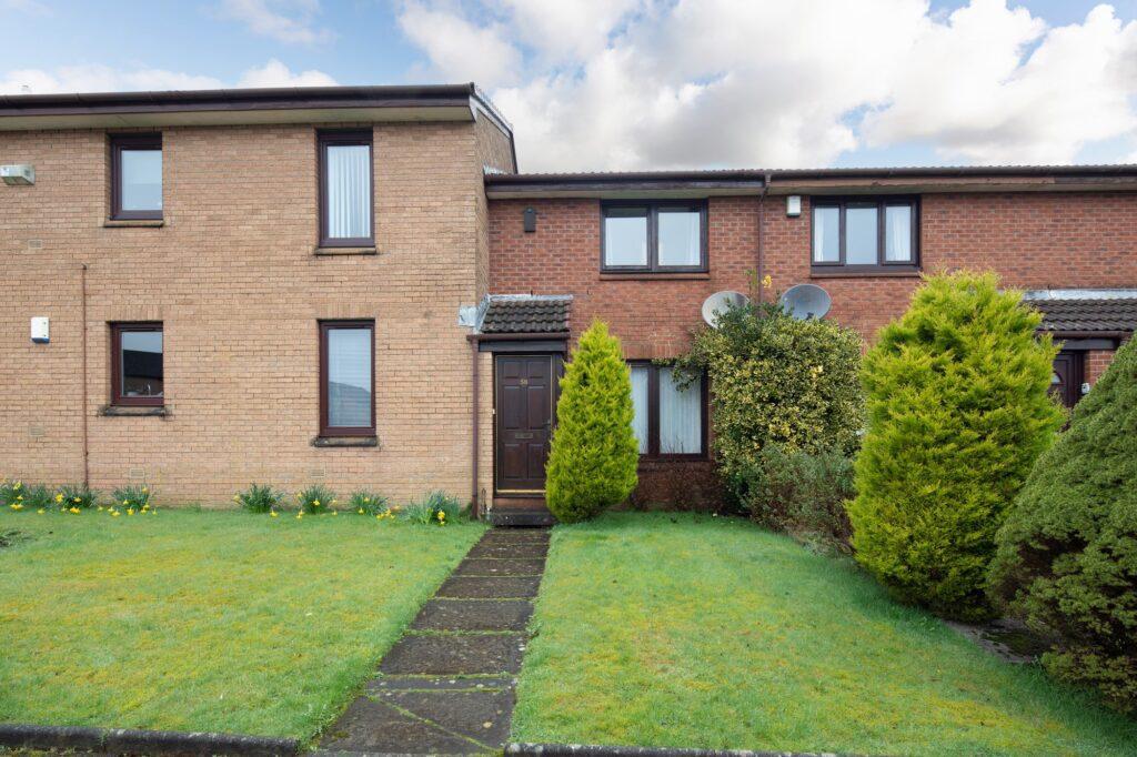 Greenfarm Road, Newton Mearns 2 bed terraced house for sale £159,000