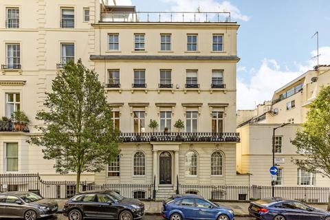 2 bedroom apartment to rent, Cleveland Terrace London W2