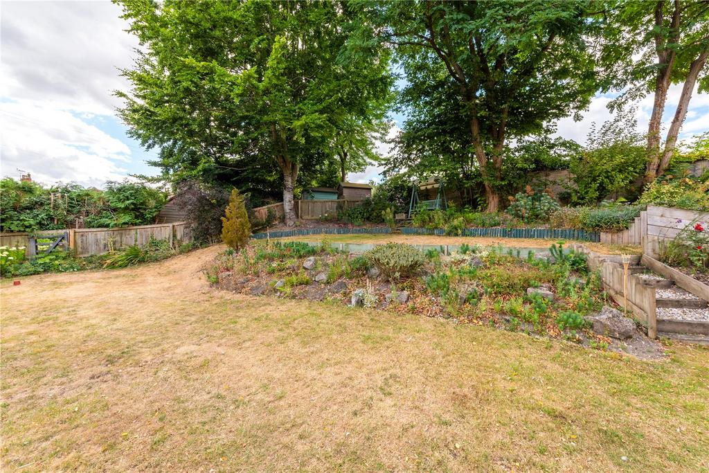 South Facing Gardens