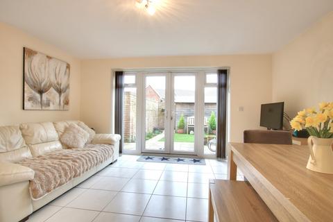 3 bedroom end of terrace house for sale, Romsey