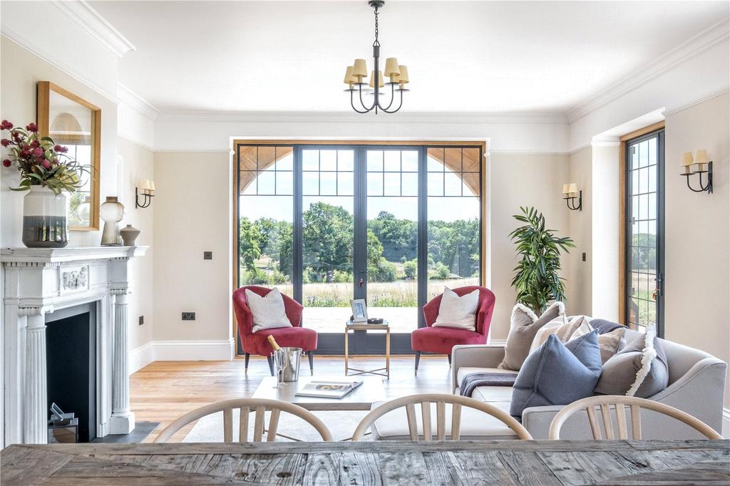 Kitchen Family Room