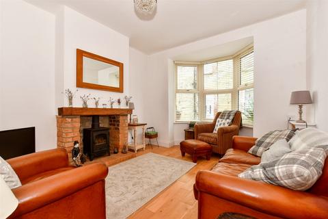3 bedroom semi-detached house for sale - Beaconsfield Road, Ventnor, Isle of Wight