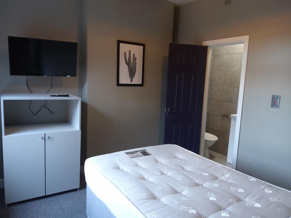 Room 2