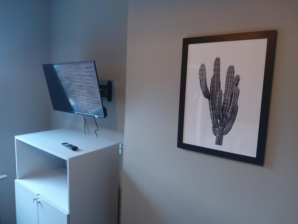 Room2