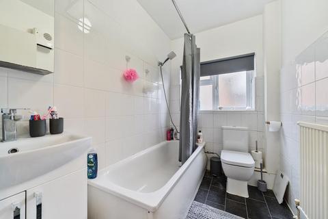 2 bedroom maisonette for sale, Stanmore,  Middlesex,  HA7