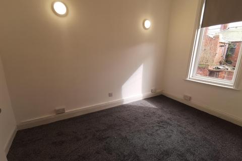 3 bedroom flat to rent - Whitehall Street, South Shields, South Tyneside, NE33