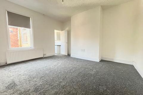 3 bedroom flat to rent, Whitehall Street, South Shields, South Tyneside, NE33