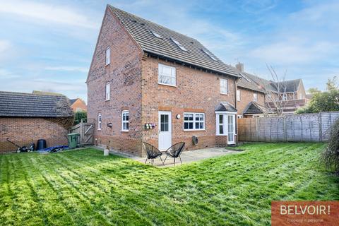 4 bedroom detached house for sale, Hawthorn Way, Shipston-on-Stour, CV36