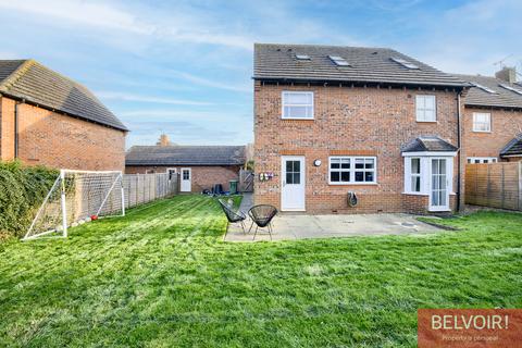 4 bedroom detached house for sale, Hawthorn Way, Shipston-on-Stour, CV36