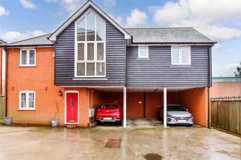 2 bedroom coach house for sale, Dymchurch Road, New Romney, Kent