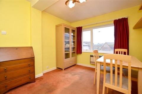 3 bedroom semi-detached house for sale, Springbank Road, Farsley, Pudsey, West Yorkshire