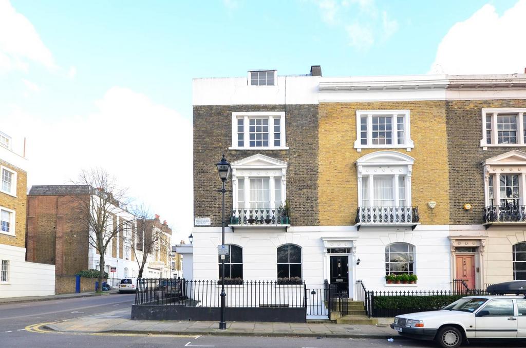 Thornhill square, Barnsbury, London, N1 2 bed flat for sale £900,000