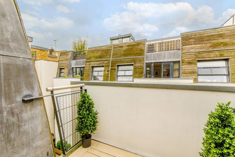 3 bedroom end of terrace house to rent - Waterloo Terrace, Islington, London, N1