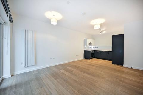 1 bedroom flat to rent - Walton Court, Walton-on-Thames, KT12