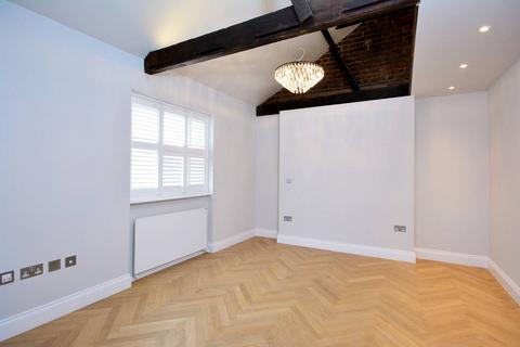 2 bedroom flat to rent, Gloucester Place, Marylebone, London, NW1